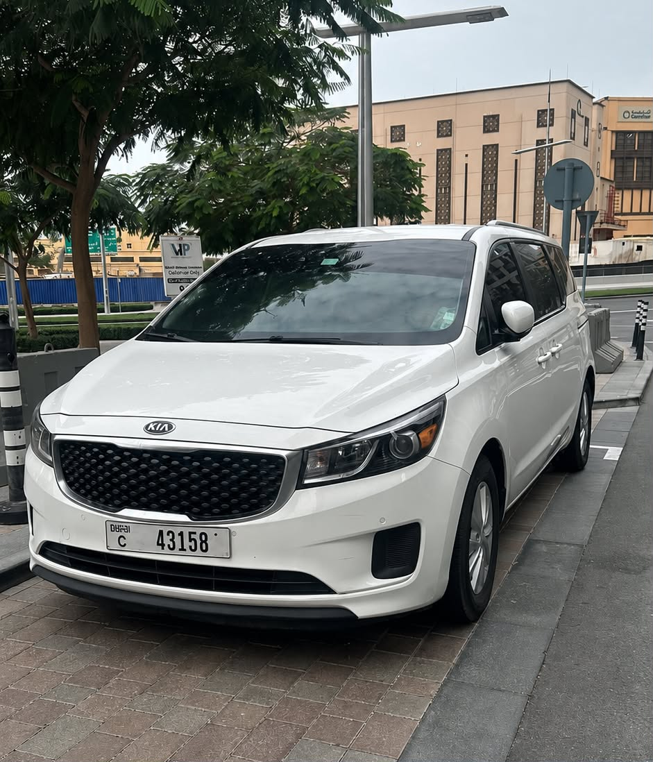 Minivan/SUV 7 Seater with chauffeur